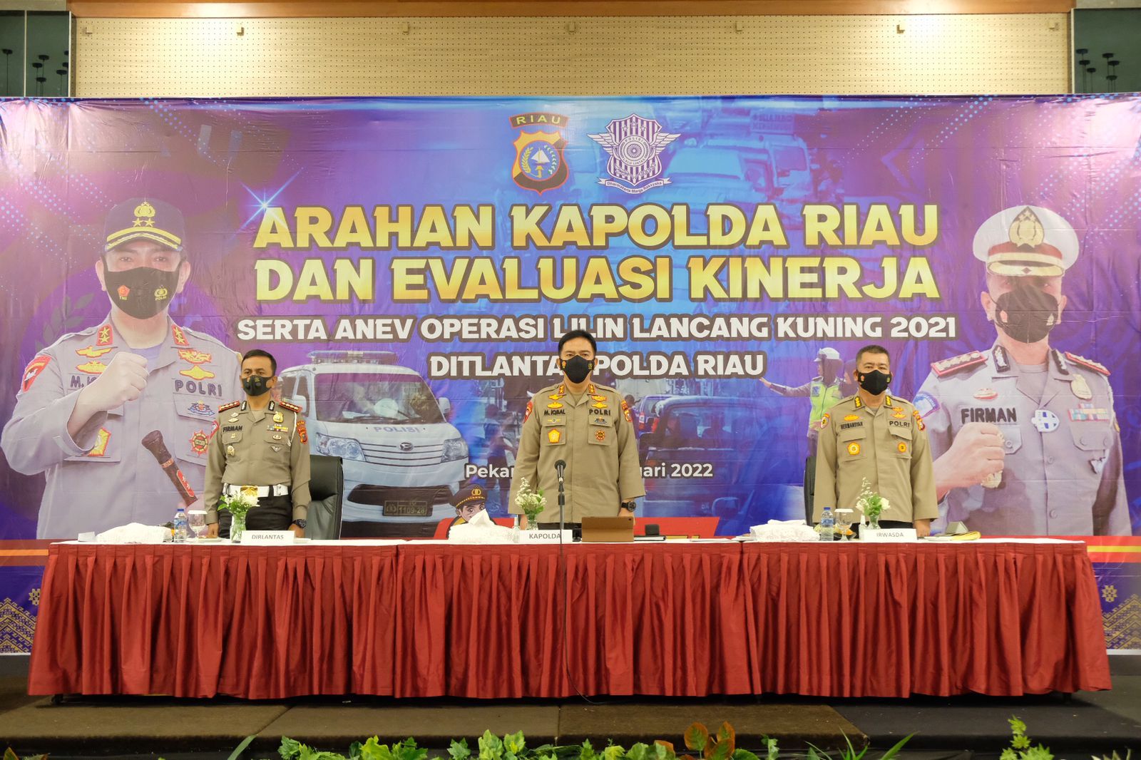 Buka Kegiatan Evaluasi Kinerja Jajaran Lalulintas, Kapolda Riau Tekankan Pelayanan Terbaik Masyarakat.